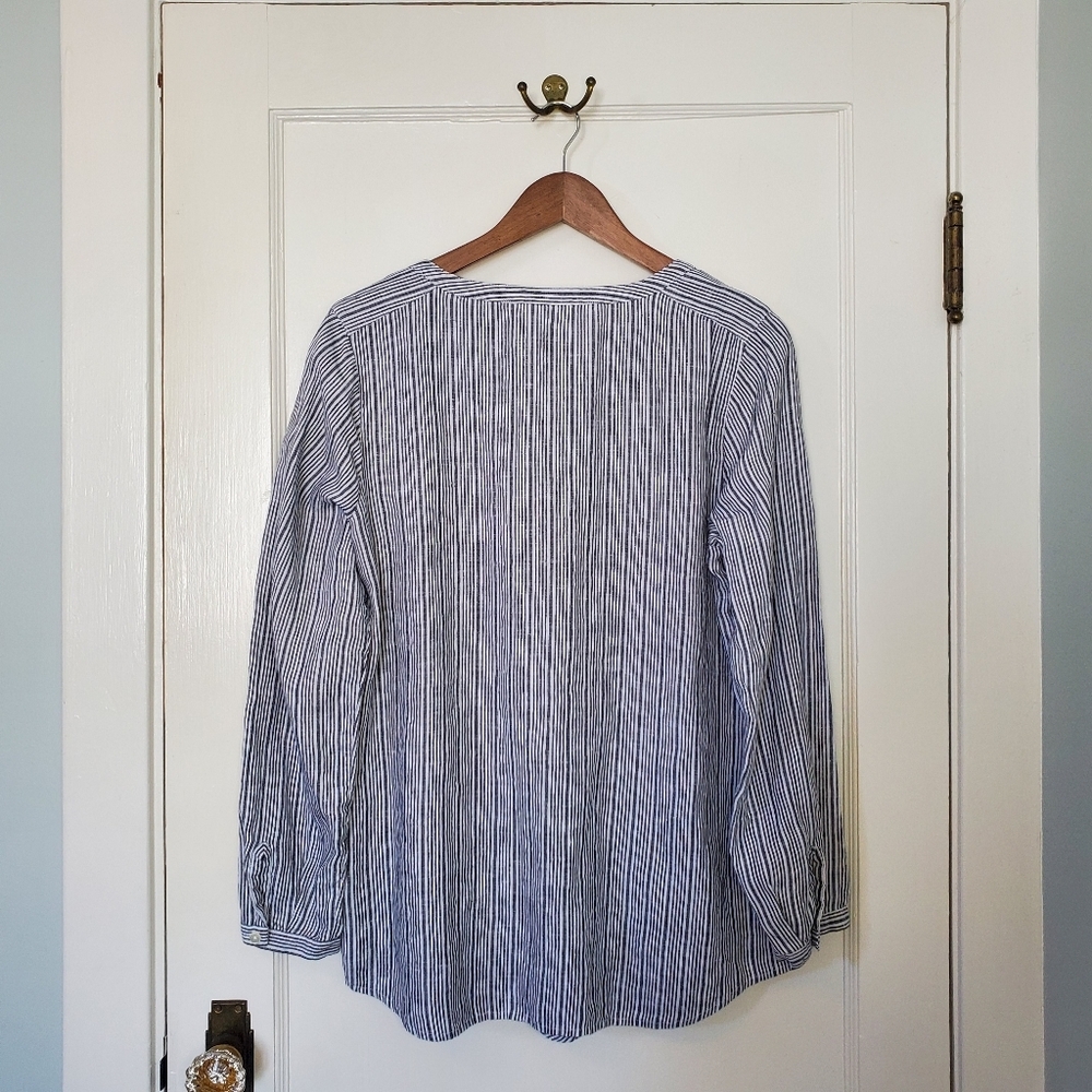 J. Jill Love Linen Striped Top – Size M – Blue / White  - Picture 5 of 6